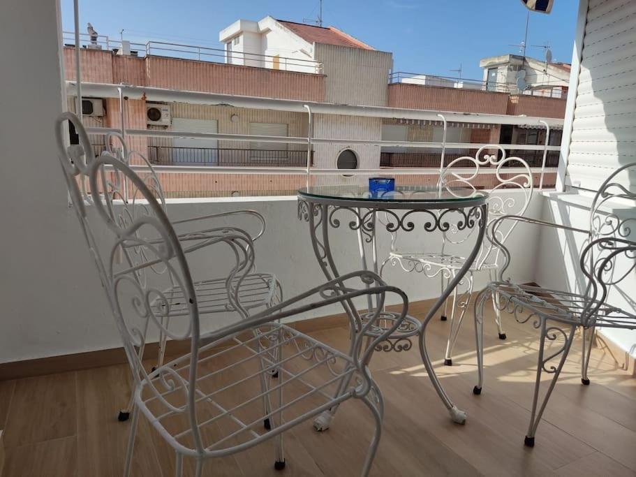 Acogedor Apartamento En La Playa Playa de Gandia Ngoại thất bức ảnh