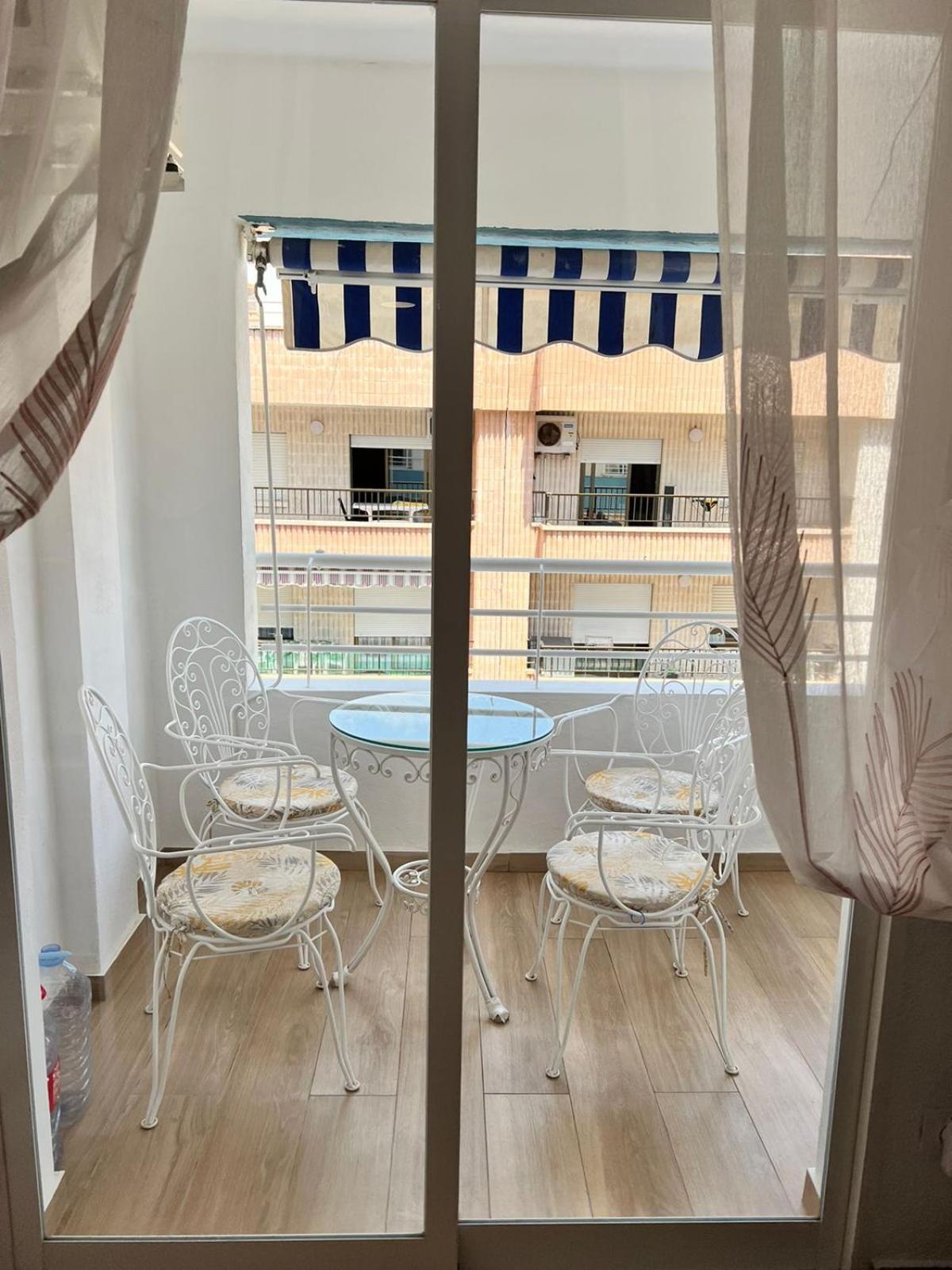 Acogedor Apartamento En La Playa Playa de Gandia Ngoại thất bức ảnh